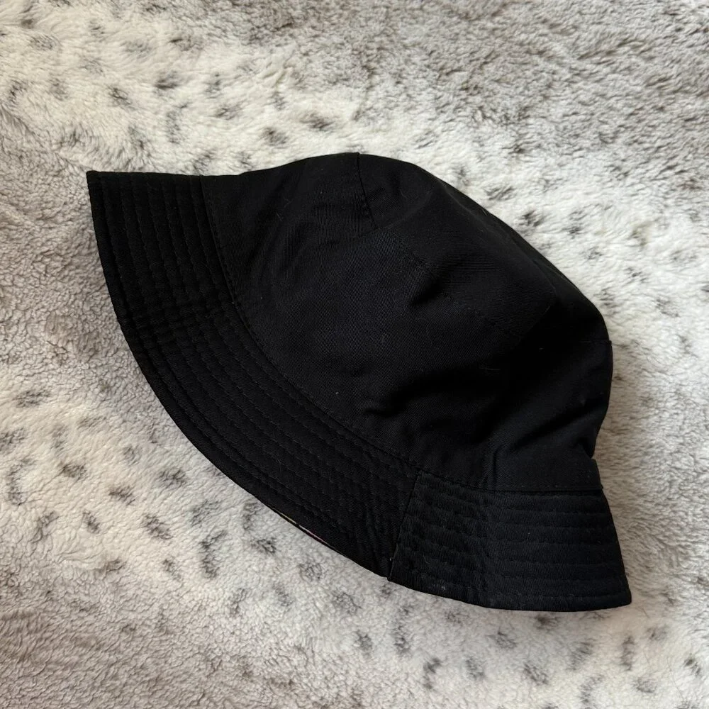 Reversible rubber duckie bucket hat kids OS tropical summer vacation kidcore